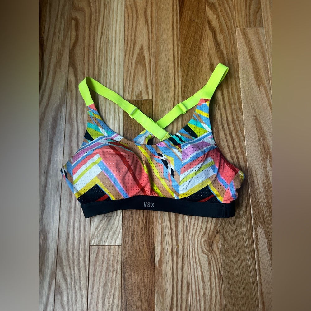 VS sport sports bra